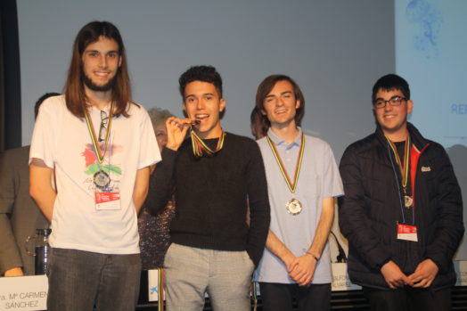 De izquierda a derecha, los representantes en la OIAB 2019, los alumnos Samuel Pis Vigil , José Carlos Martín Alonso, Michel Muñoz Álvarez  y Sergio León Zaragoza.  